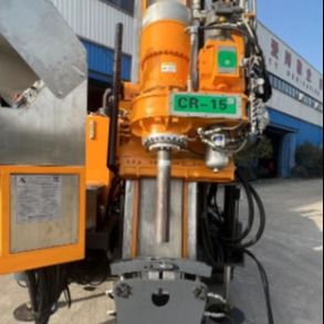 NQ 1650m अभिनव CR15 पूर्ण हाइड्रोलिक सतह कोर ड्रिलिंग रिगः ड्रिलिंग उत्कृष्टता को फिर से परिभाषित करना